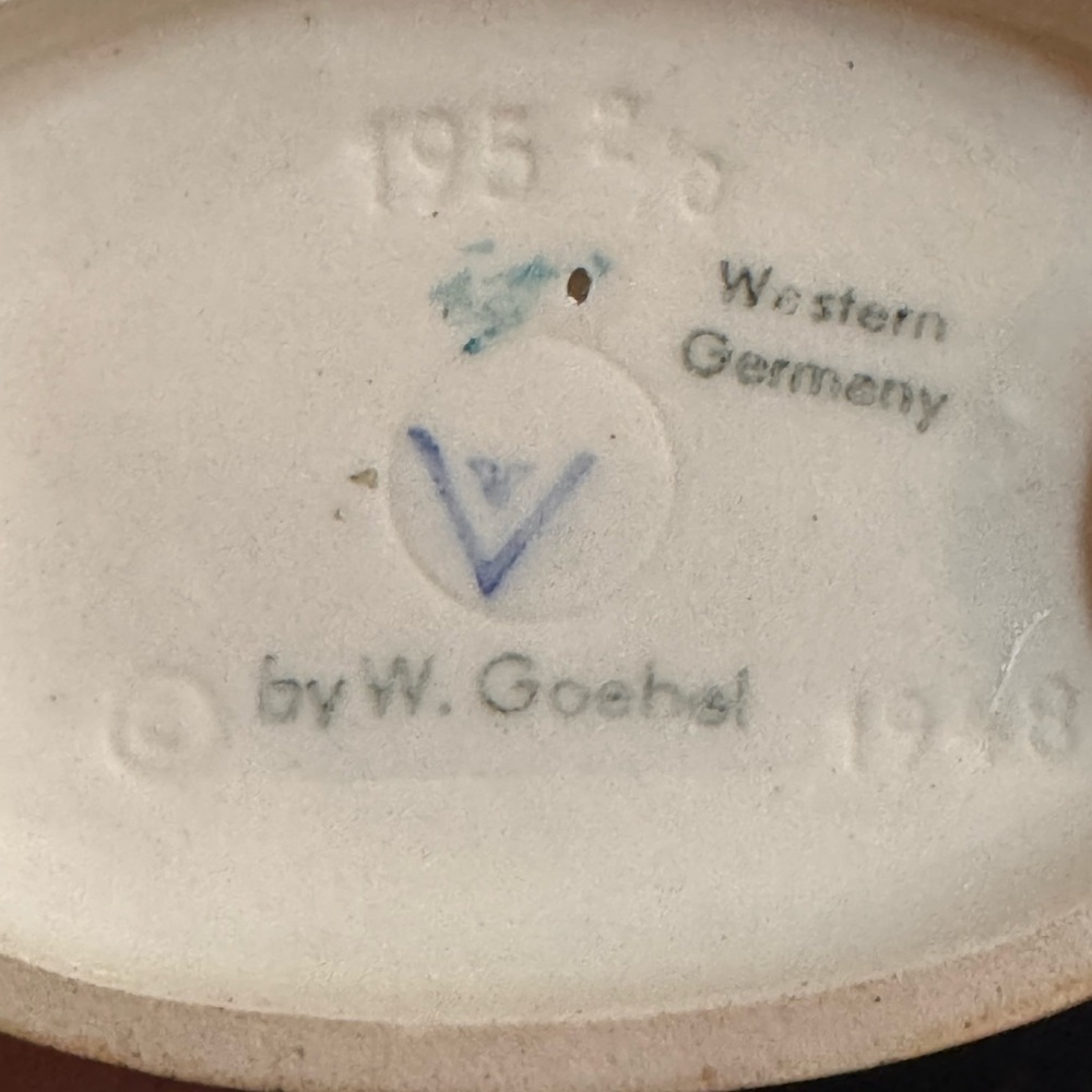 1948 Hummel barnyard friends - Picture 8 of 8